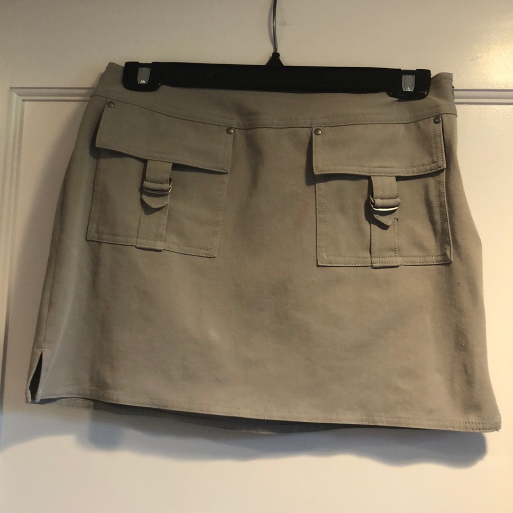 EXPRESS Skirt - Picture 2 of 5